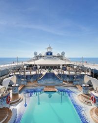 MSC Musica, La Spiaggia